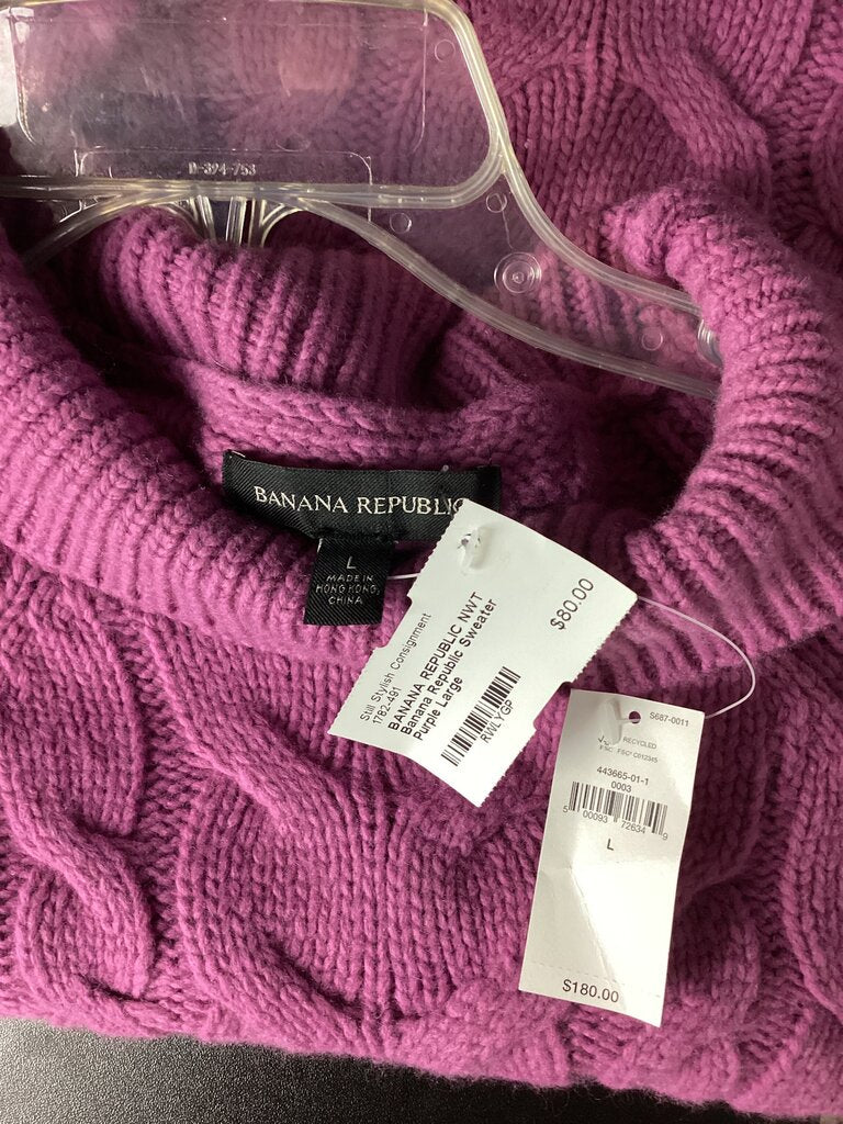 NWT Banana Republic Sweater