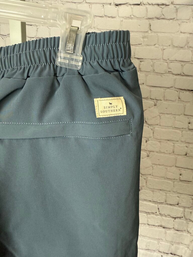 NWT Men's Simply Southern Shorts