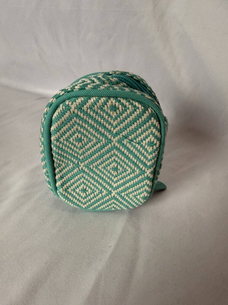 NWT Thirty-One Misc Case