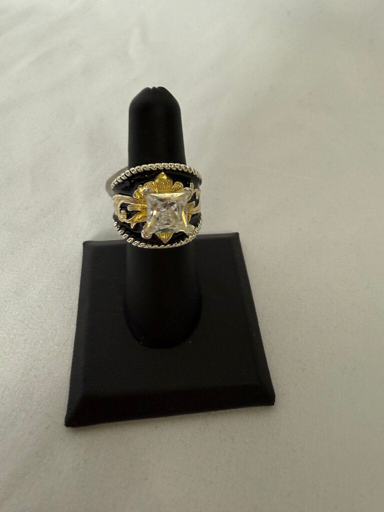 Bundle of 5 Costume Rings Size 7