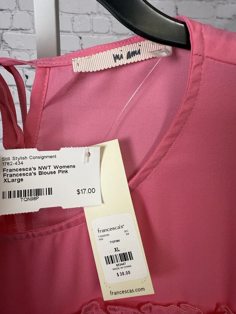NWT Womens Francesca's Blouse