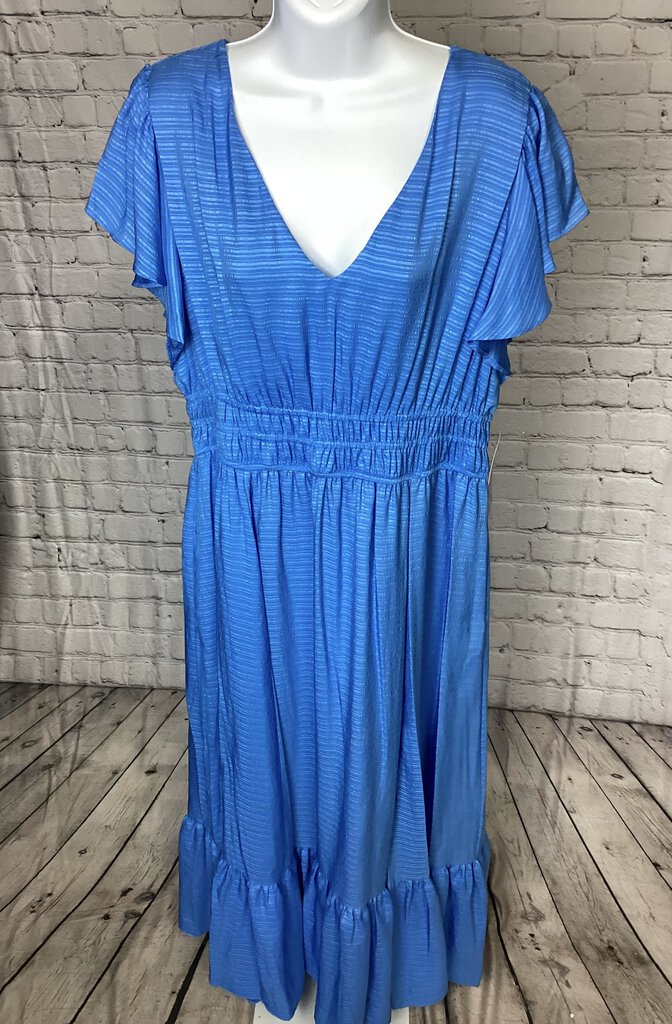 NWT Taylor Dress Lite Blue