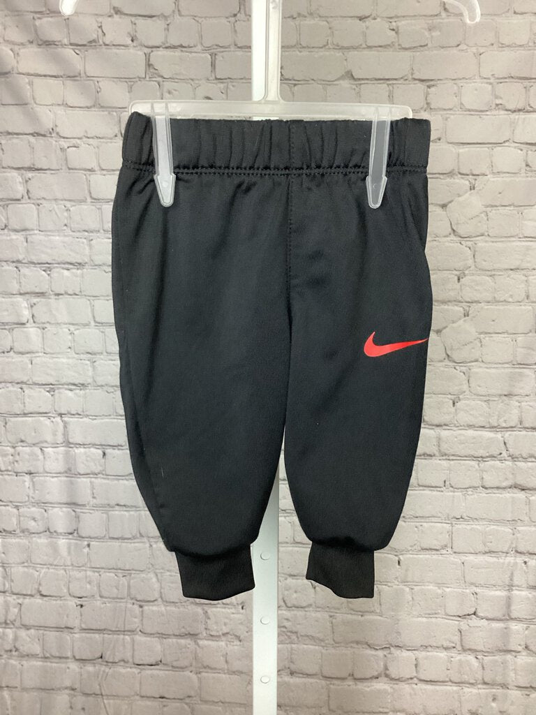 Boys Nike 2pc Outfit