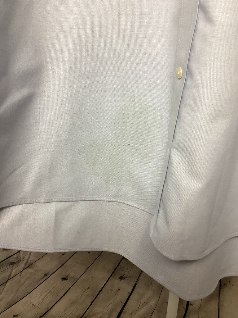 Gently used men's button up dress shirt