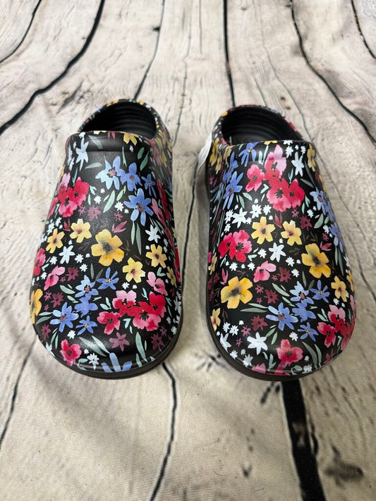 Gardening Shoes Everywear Size 7