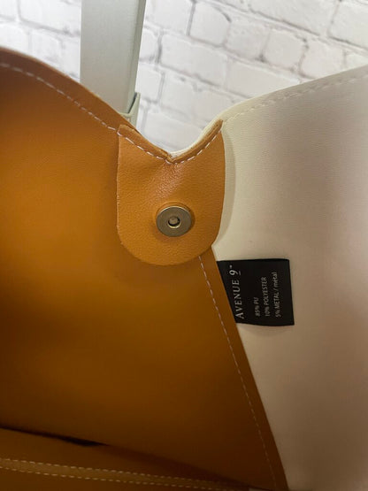 "Avenue 9" Hobo Style Purse